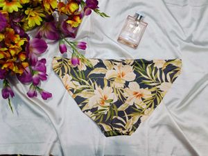 🇳🇿💫🎀Floral Print Bikini Bottoms