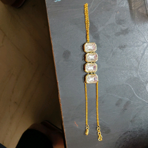 Brand new kundan  earrings nd bracelete