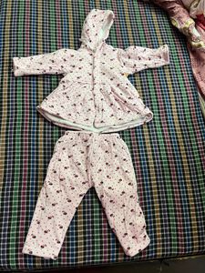 Winter Sale🎉🎉🎉🎉 For 6 to 12 month babies ( BUY ANY SET IS JUST RS 100)