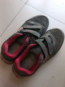 Grey &amp; Pink Sports Shoes