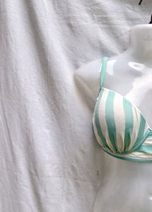 P. CUTE BRA
