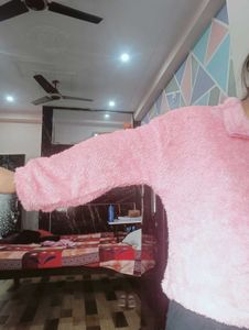 Pink Fuzzy Cropped Pullover