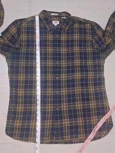 Levi's Men's Plaid Slim Fit Shirt of 1