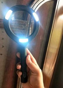 Magnifying Glass with LED Lights