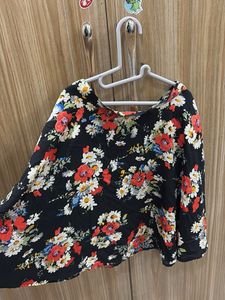floral pattern black skirt