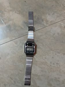 VINTAGE WATCH