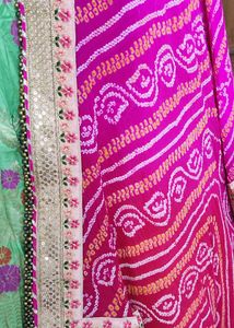 Beautiful Embroidered bandhani Silk lehnga bust 33