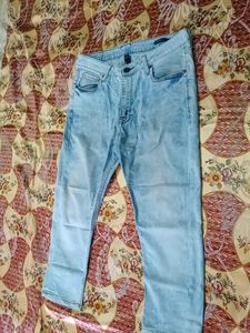 Light Wash Straight Leg Jeans