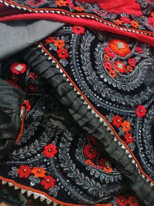 Elegant Red &amp; Black Silk Saree