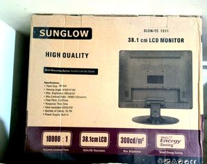 Sunglow Glow 15.1" LCD Monitor 🖥️