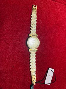 Branded Watch New With Tag😍❤️