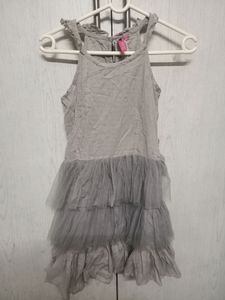 Dresses for 7-8 years - Girls & Kids - plain Gray wid soft net sleeveless net dress -