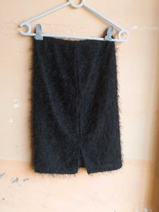 ❤️Waist 26 to 28 Black Fuzzy Skirt
