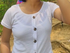 White Button-Up Cropped Top✨