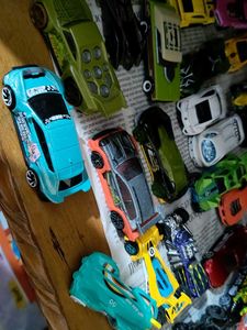 Mixed Lot of Toy Cars