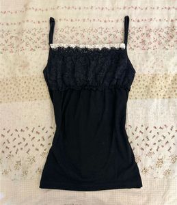 black lace trim camisole🥀🧺