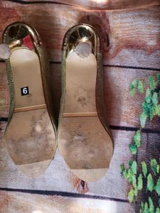 Golden Heel