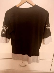 Chicago Bulls Layered T-Shirt