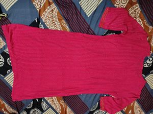 Elegant Kurta Set with Intricate Embroidery