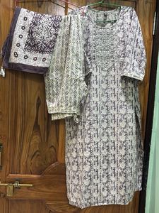 Combo Elegant Printed Kurta Set with Dupatta