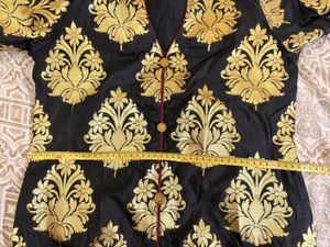 Banarsi Silk Black Print Kurta with Maroon
