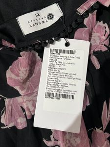 Twenty Dresses by Nykaa Fashion