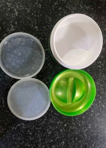 green food container
