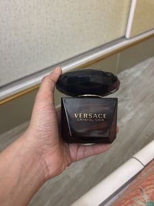 Versace Crystal Noir Eau de Parfum