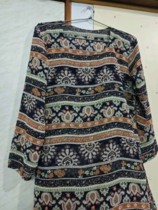 Stylish Printed Kurti 🎩