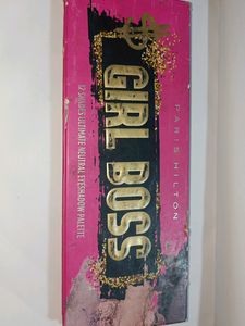 Paris Hilton Girl Boss Eyeshadow Palette