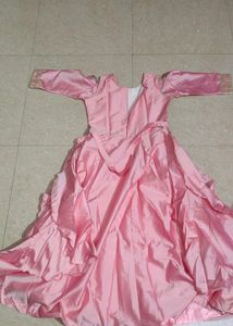 Elegant Pink Ethnic Gown
