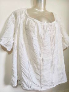 Chic White Eyelet Blouse Large -XL SIZE