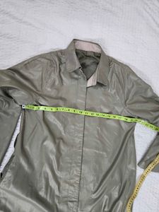light weight Classic Long Trench Coat size M