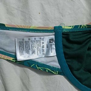 Tropical⭐38 Print Bikini Top