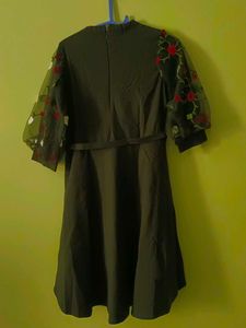 Elegant Dark Green Dress with Floral Sleeves