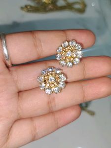 Sparkling Floral Stud Earrings