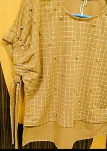Checkered Top with Pearl Details