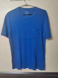 Gap  Men's Casual Tshirt. Like New. Good Condition