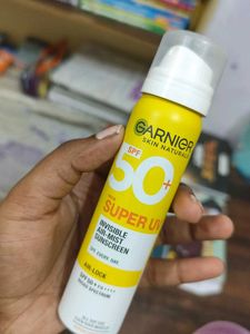 Garnier Super UV Invisible Sunscreen Mist SPF 50