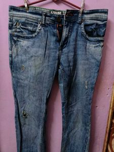 Stylish Blue Distressed Jeans