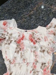 Floral Maxi Dress ( price drop)