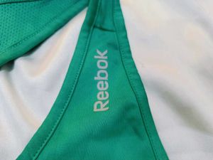🇳🇿💫🎀Reebok sports bra