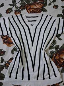 Striped V-Neck Knit Top