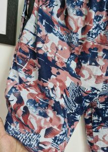 Abstract Print Elastic Waist Shorts