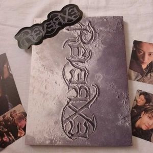 EXO REVERXE ALBUM