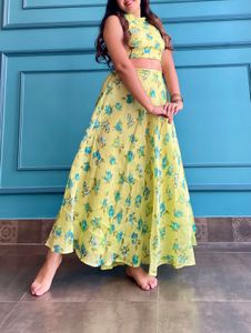 Floral Crop Top Skirt Set