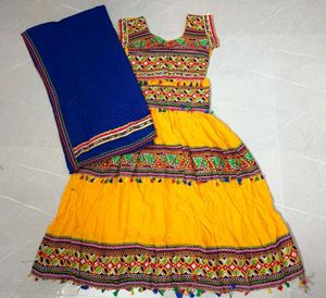 Traditional Gujarati Style Lehenga Choli Set