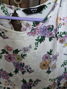 Floral Print Bell Sleeve Top