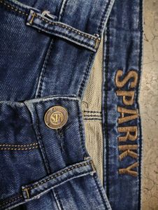 Stylish Men's Blue Denim Jeans
