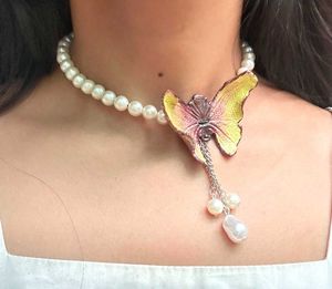 Charming Butterfly Pearl Necklace
